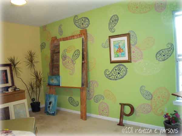 the vintage paisley Feeling Groovy stenciled wall