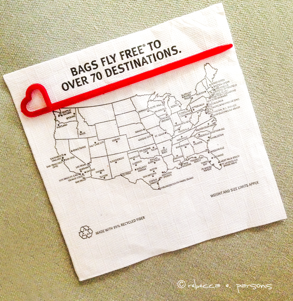 bags-fly-free-LUV-Southwest-Airlines-Scavenger-Hunt-at-Click-Retreat-in-Pictures-#LUVClickPics