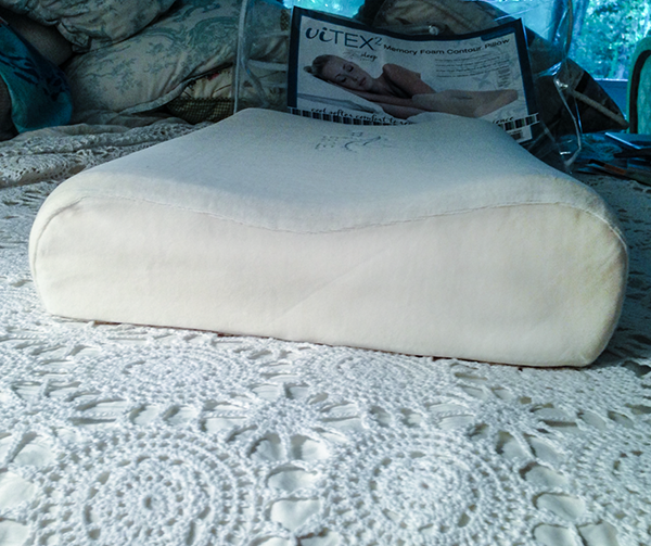 vitex2-memory-foam-contour-pillow-side-view